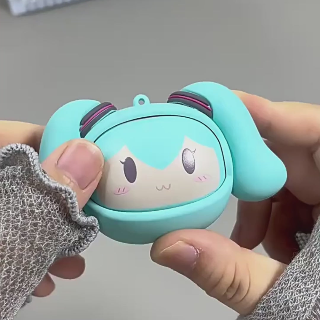 LUXUB × Hatsune Miku clip-on oordopjes met verwisselbare gezichtsuitdrukkingen – productvideo
